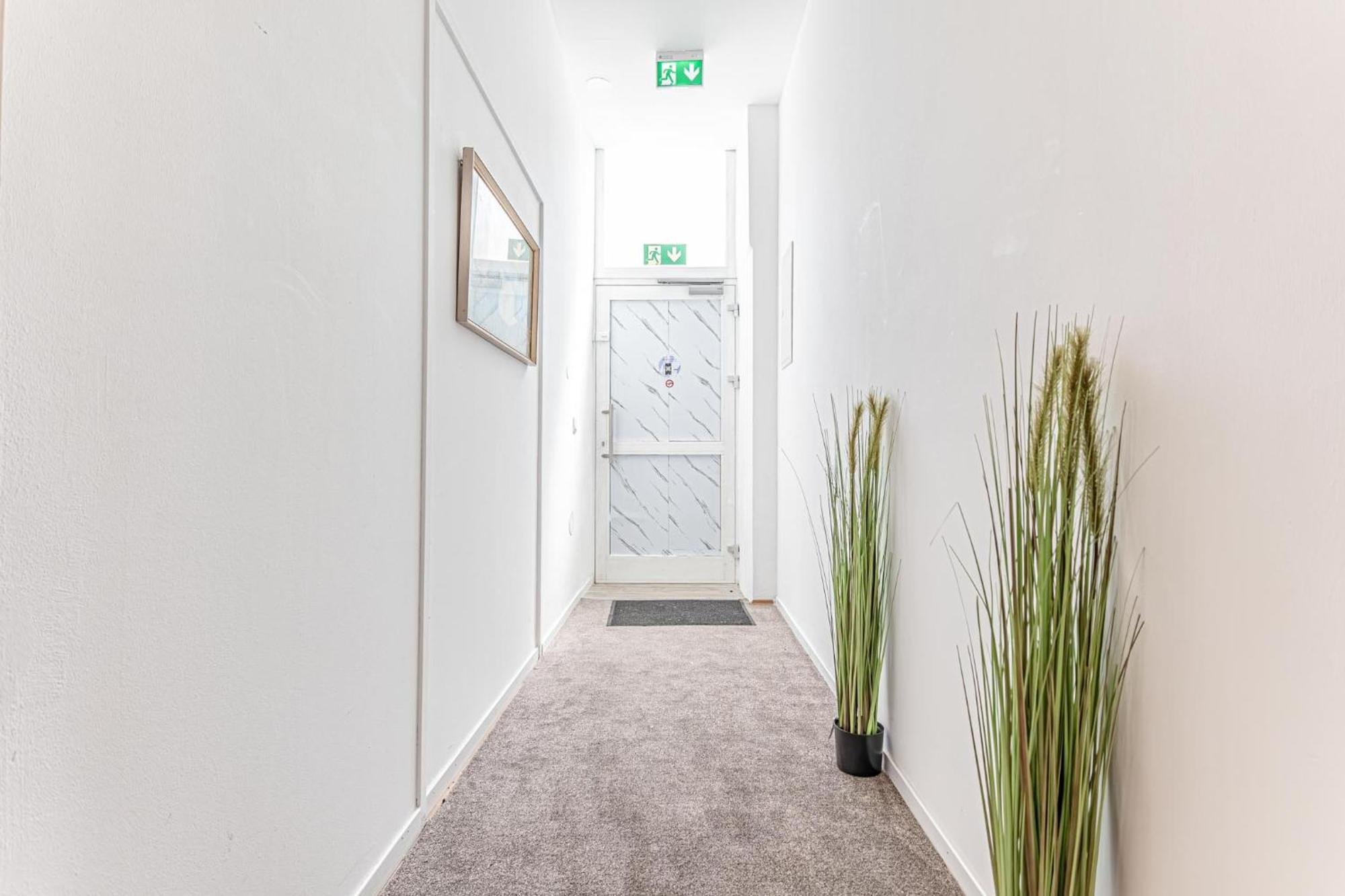 Lovely Shared 6br With Garden Near Danube & Millenium * Wiedeń