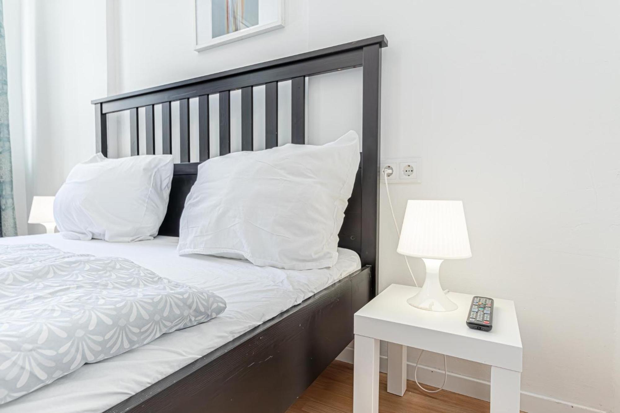 Apartament Lovely Shared 6br With Garden Near Danube & Millenium *